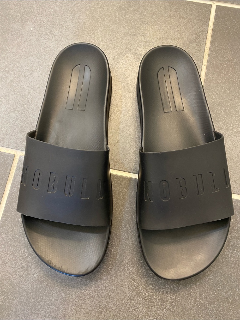 NOBULL Sz 13 Black Men’s Slides